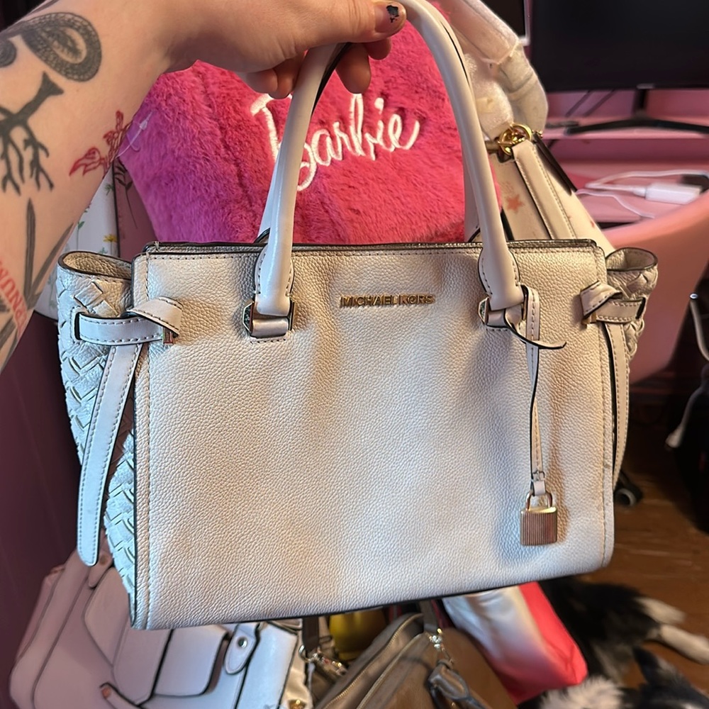michael kors purse